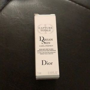 NIB 3ml Dior Dream Skin